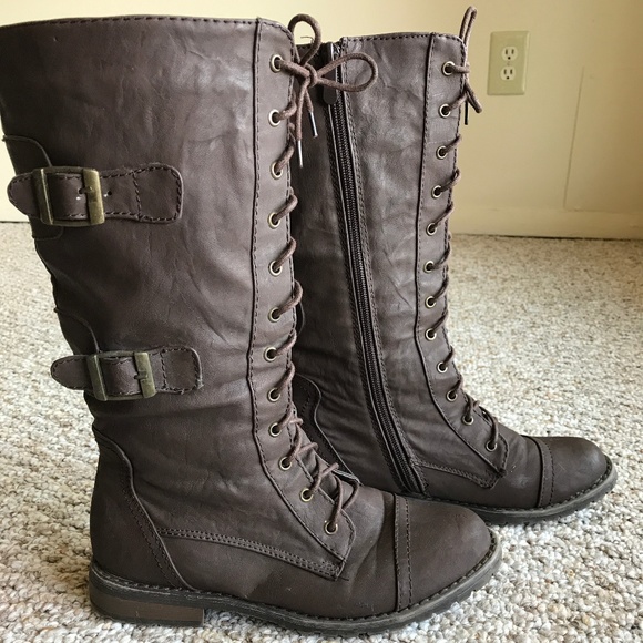 juliemartin1239's tweet photo. So good I had to share! Check out all the items I'm loving on @Poshmarkapp #poshmark #fashion #style #shopmycloset #cliffsbywhitemountain #untuckit #forever21: https://t.co/4ze81kNUT8 https://t.co/9ObhQRi4jV