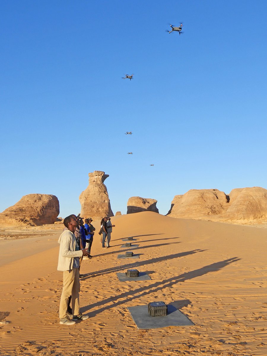 FarRobotics's tweet image. Proud of the #award from the @AAUS_Live as an #Australian making a difference using #drones in #humanitarian #mineaction for our project in #Chad with @HI_france funded by the @BelgiumMFA. tinyurl.com/uoesx3r
@newhumanitarian @ABCTV @SBSNews @smh