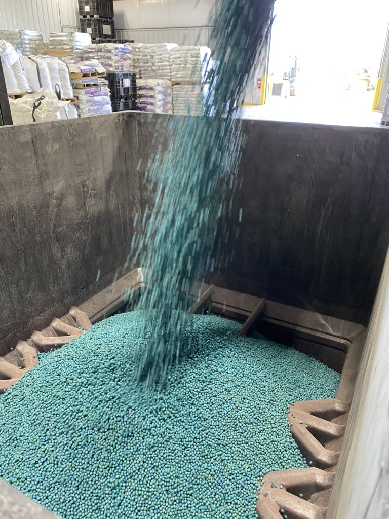 Treating some soybeans today!! Time for soybean #plant20 to begin!!