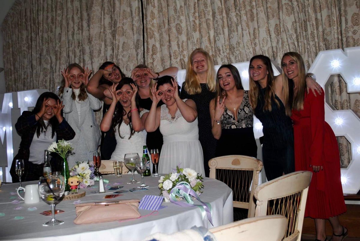 miafenton1105's tweet photo. When @ellsbells89 scores at your best friends wedding⚽️ #lionesses #engvsjap https://t.co/GORfZJp4z9
