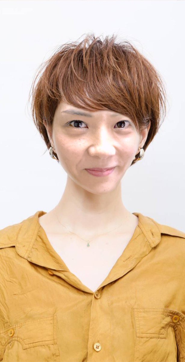 公式 ゴールデンアワー Youtubeやってます エリナさんの ニューヘアフォーラム どのエリナが好き Goldenokinawa