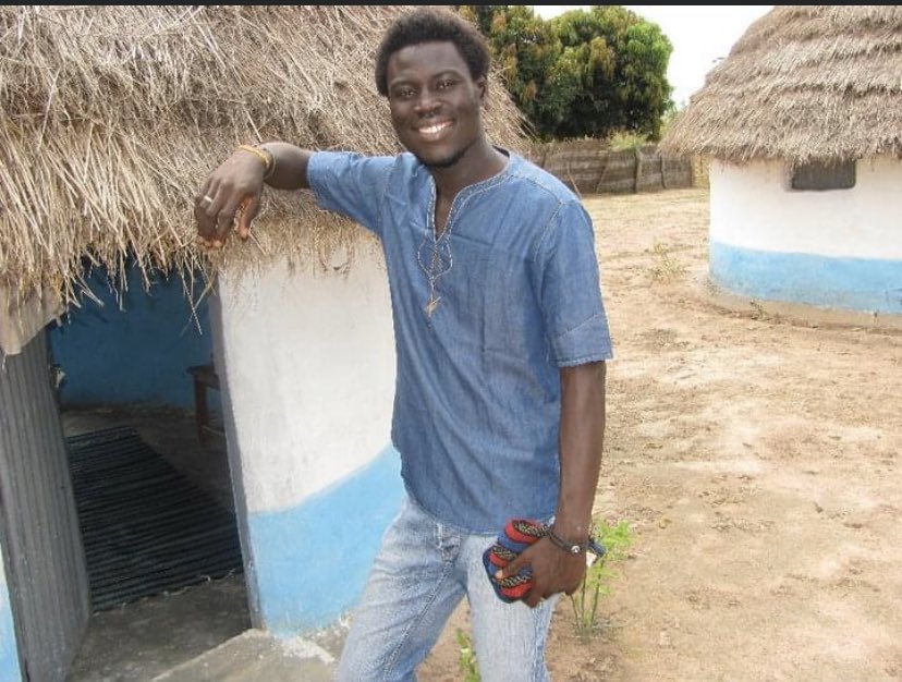 boullygalissa's tweet photo. Je suis villageois et fier Mme #Soumboulou borom Waa #Aleubii Ciwiilisséwouniou @iGFMsn #TfmSn #Senegal @YoussouNdourSN #Fouladou ma région d’enfance #Thiarra mon village https://t.co/GwPG30bIbx