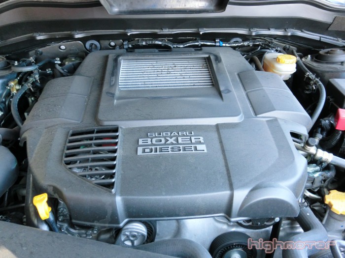 Highmotor's tweet photo. ¿Cómo funciona un motor bóxer? https://t.co/dutB5p7mr0 #Mecánica #Boxer #Motorboxer https://t.co/uidB3NHAS0