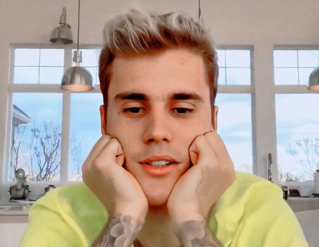 biebernovidade's tweet photo. Justin Bieber durante live no Instagram hoje mais cedo. https://t.co/ZT6y434h6M