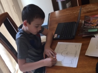 LPESHawks's tweet photo. These 3rd Graders were rocking the e-learning today. Thank you for sharing Mrs. Kieffer. #LPESPROUD #LPESKeepsLearning @NikiBurkey @FredHeidD300 @CUSD300 https://t.co/KHPDrvO4eb