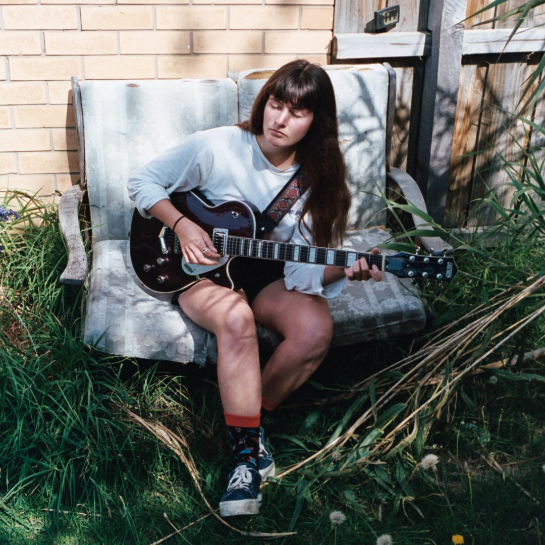 GeelongArts's tweet photo. Your Friday Night Line Up |Hassall joins our first live-streamed performance with a set of covers and her signature countrysoul-esque vocals. Tomorrow. 8pm. See you online ๐ #WhereCreativityMeetsAtHome #HassallMusic https://t.co/K7EKrYnHX5
