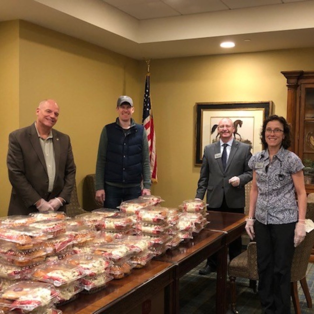 PlymouthPlace's tweet photo. When your Board of Directors treats your entire staff to lunch! We couldn't ask for a stronger more inspiring Board at Plymouth Place Senior Living...THANK YOU for your support! 👏🥪 #BODLeadership  #SeniorLiving  #BlackberryMarket

https://t.co/51jMCjXkcG
https://t.co/tx6RMHjdR2 https://t.co/xgUl5iJtxd