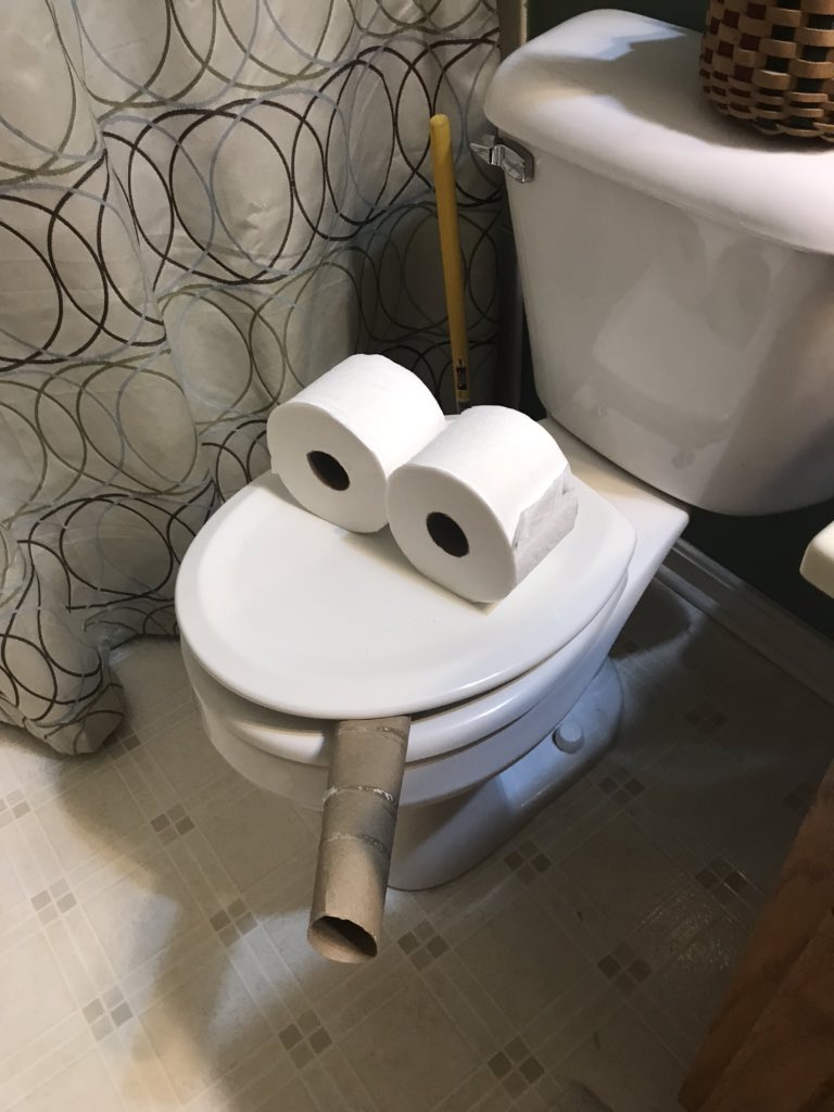 Emma strikes again @DrFinkeIndy. Our toilet was smoking... #sharingsmiles