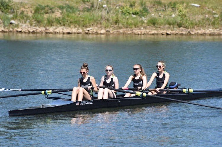 BlackSwampRowin's tweet photo. ✨SENIOR SPOTLIGHT ✨Kathryn Falzone has been apart of black swamp for 4 years and has rowed 4 seasons. She has been a fantastic teammate and athlete, and we will miss her greatly! https://t.co/vDWLE2Fjca