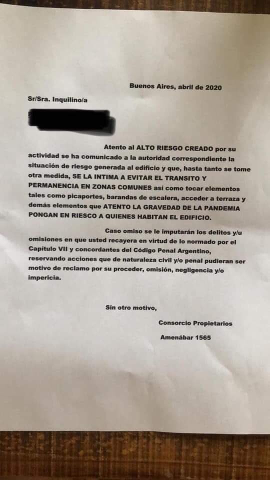No me canso de decirlo, la pandemia sacó la peor mierda de los argentinos. Así tratan a un médico en su edificio