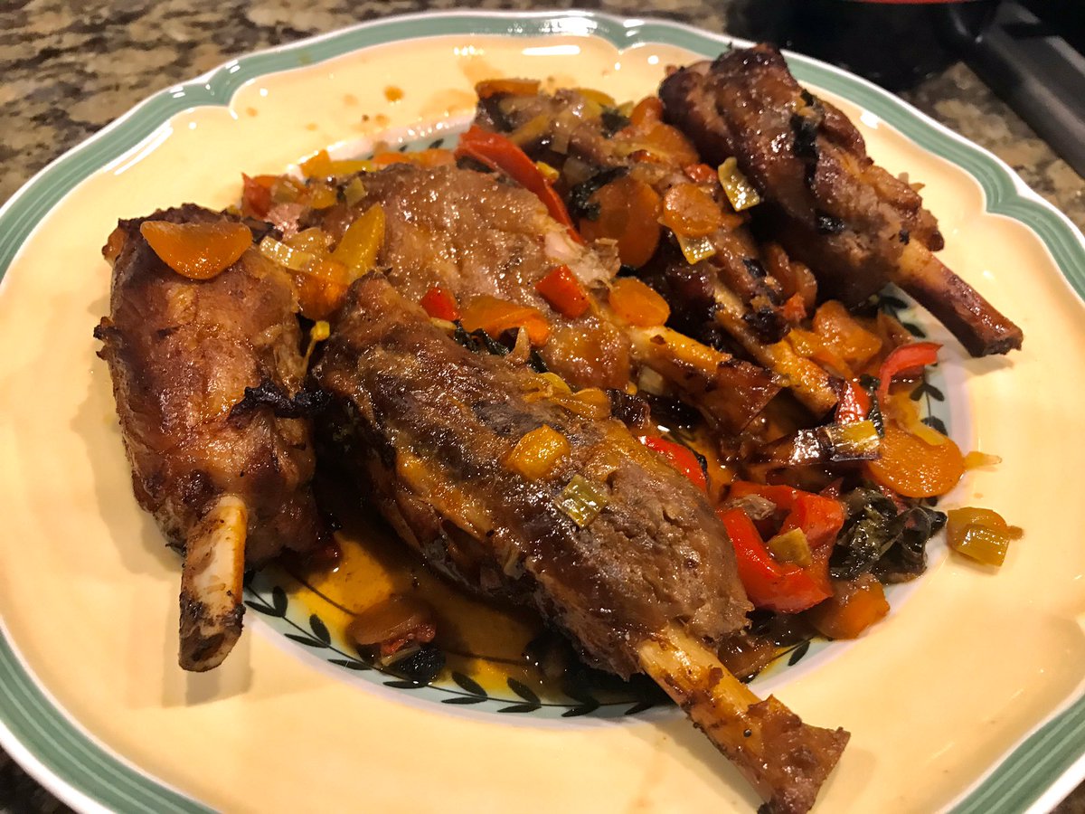 stefandwarven's tweet photo. Behold! Baking and Broiling is fun! #Baking #Broiling #homecooking https://t.co/O4nJndo2PH