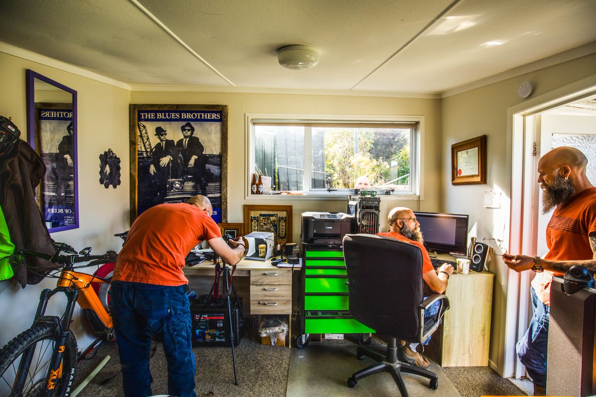 HardingGruff's tweet photo. Lockdown day 8..The creative process continues, along side discussions on what to do on day 9 #lockdownnz #CloseNZ #COVID19nz #Covid_19 #coronavirus #boredathome #CoronaDiaries https://t.co/UAq1VODCQm