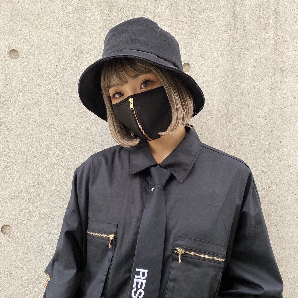 onespo1's tweet photo. ❤️BIG NEWS❤️

なんと！販売開始から数分で完売してしまった大人気のマスクが、本日12時〜待望の再販スタート📣
こんな時だからこそ、マスクも可愛いものを付けてテンションを上げたいですよね🥺💓お求めは以下のURLから🙌🏻
✔️ https://t.co/joQ9wQ46dm

このチャンスお見逃しなく🔥🔥💕 https://t.co/YTU45rEbgv