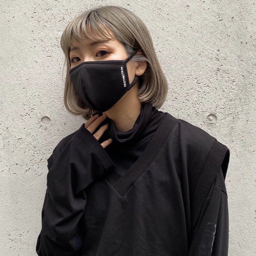 onespo1's tweet photo. ❤️BIG NEWS❤️

なんと！販売開始から数分で完売してしまった大人気のマスクが、本日12時〜待望の再販スタート📣
こんな時だからこそ、マスクも可愛いものを付けてテンションを上げたいですよね🥺💓お求めは以下のURLから🙌🏻
✔️ https://t.co/joQ9wQ46dm

このチャンスお見逃しなく🔥🔥💕 https://t.co/YTU45rEbgv