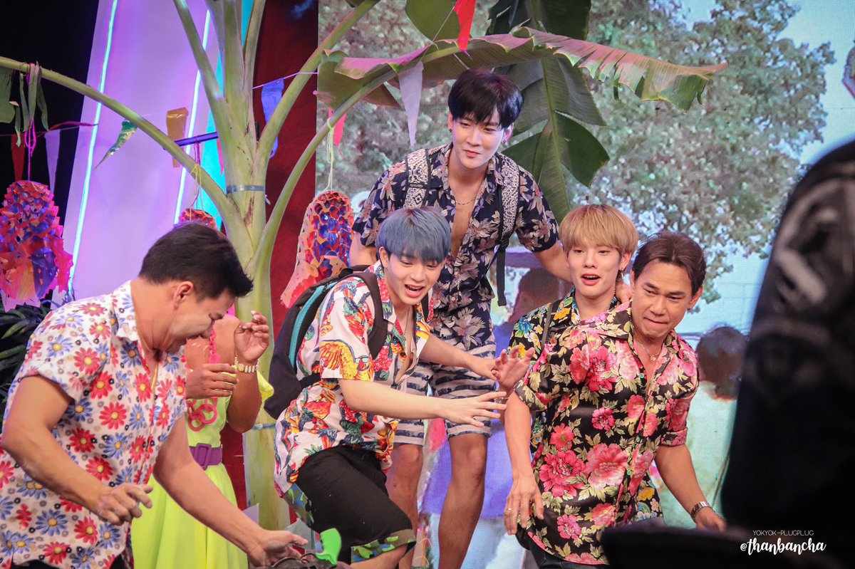 Nickknameb's tweet photo. วันนี้น้อนบาสจะพาร่างเก่าสมัยแง๊นๆมาให้ทุกคนรู้จัก..รอๆ
#SBFIVExก่อนบ่ายคลายเครียด https://t.co/pXUiUKn72q