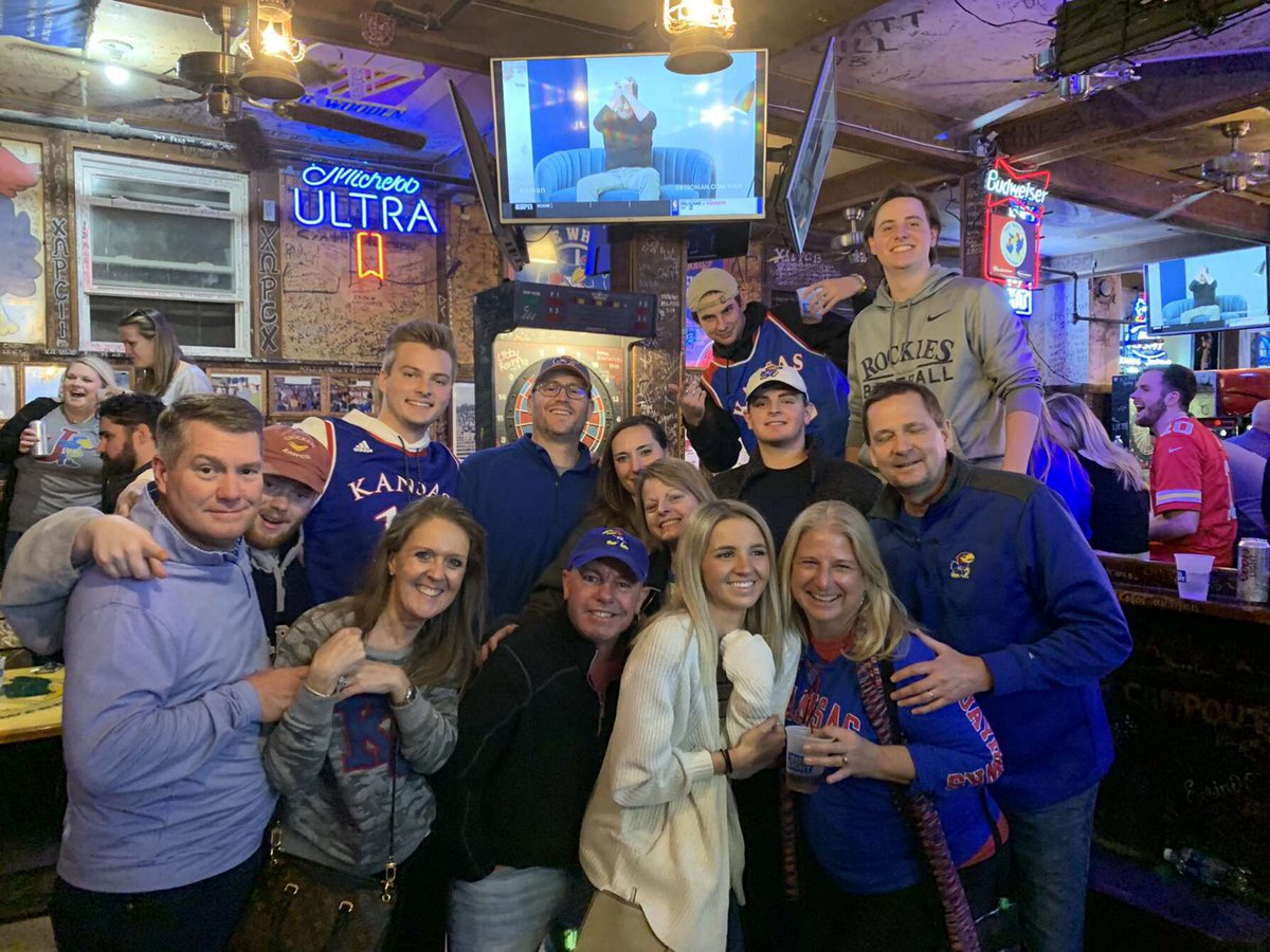 #BarstoolBestBar #BarstoolWheel might as well win a natty in something this year