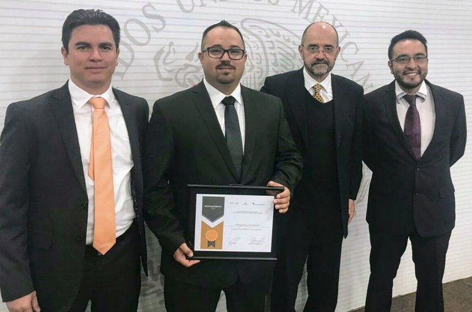 IIUNAM's tweet photo. Nuestros investigadores han sido acreedores de distintos premios y reconocimientos nacionales e internacionales por su labor científica. Sin duda un #OrgulloUNAM https://t.co/rXxNuwBL68