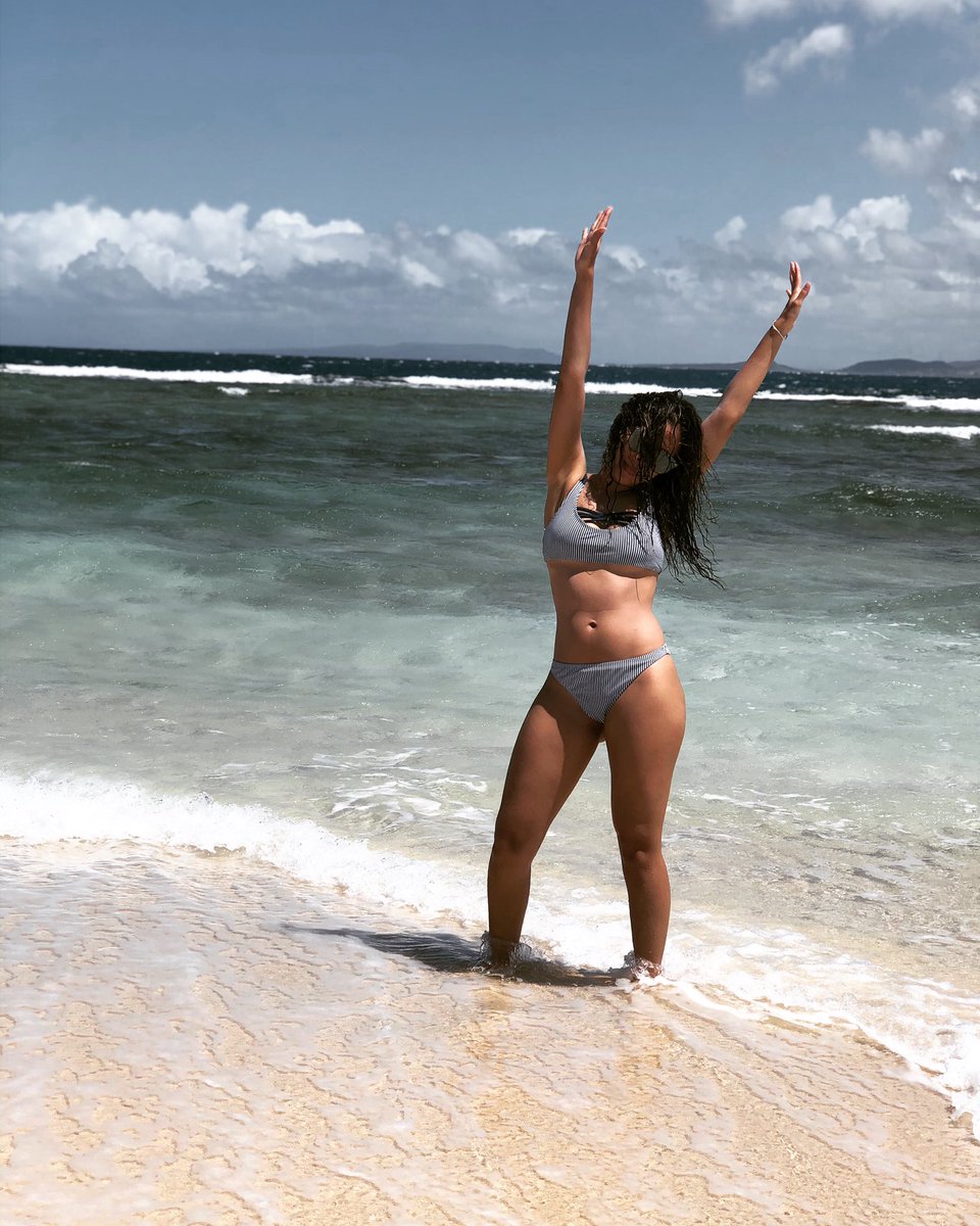 NatashaJM24's tweet photo. Damos por sentado tantas cosas que al final, luego de encerrados, extrañamos lo que teníamos 🏖🏝⛱ #Cuarentena #Free #Beach https://t.co/VFymOzZwzn