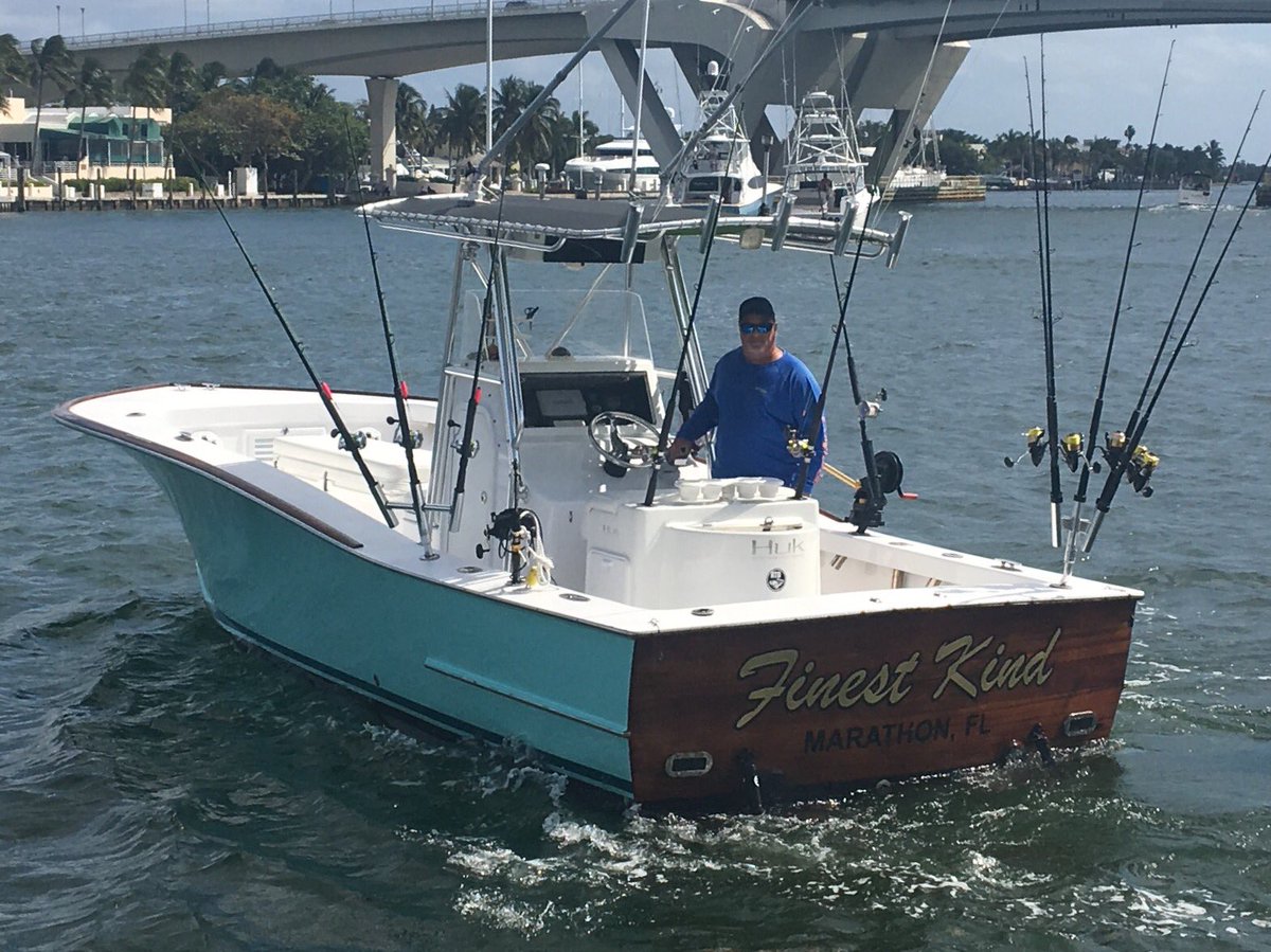 LauderdaleFish's tweet photo. Spring fishin heating up. No COVID offshore. 954-629-0211 https://t.co/JHFbLWi35k