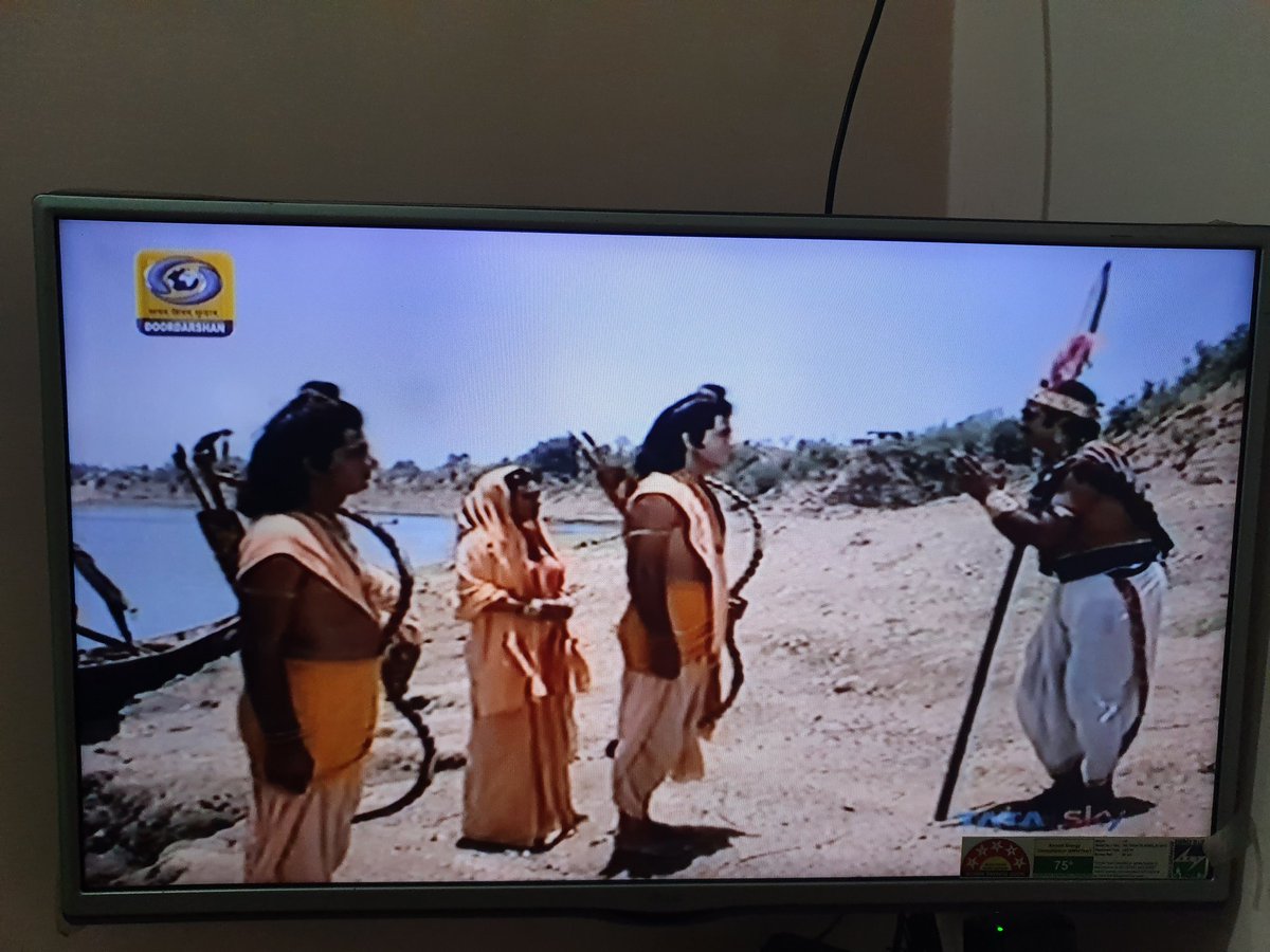 sank256's tweet photo. #Ramayan on @DDNational : Nishadraj requesting #ShriRam to let him stay with them for few days @PrakashJavdekar #Quarantine #RamayanOnDDNational #RamayanaIsBack #RamayanReturns @devduttmyth @SrBachchan @narendramodi #God @arungovil12 @devduttmyth @seriousfunnyguy @desimojito https://t.co/ZhylsQx0gy