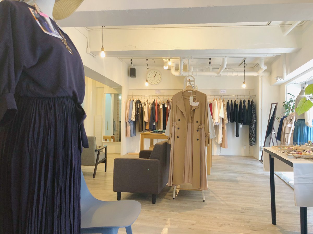 神戸元町トアウエストのレディースセレクトショップ癒しの空間raraavis ララビス です V Twitter Twitter見たよ でシークレットタイムセール開催中 こんな時期だからこそ やれることを精一杯やります 指をくわえてコロナに負けるわけにはいきません