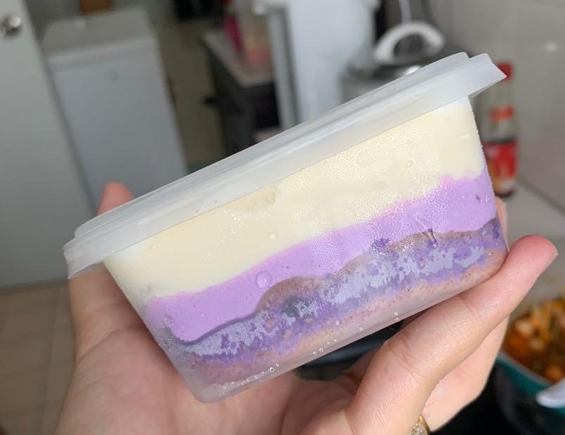myraa92's tweet photo. CHEESE CAKE MELELEH 🤤 

Meh try rasa cheese cake pelbagai flavour ni ❤️ 

Makan sejuk2 time cuaca panas ni mmg umpph! 
Size 150g
RM7 sahaja sebekas 
Sekitar Cheras/Sg besi (delivery by lalamove) 

jom whatsapp order 👇🏻
https://t.co/AcsWMngidM https://t.co/ilubaxucpq