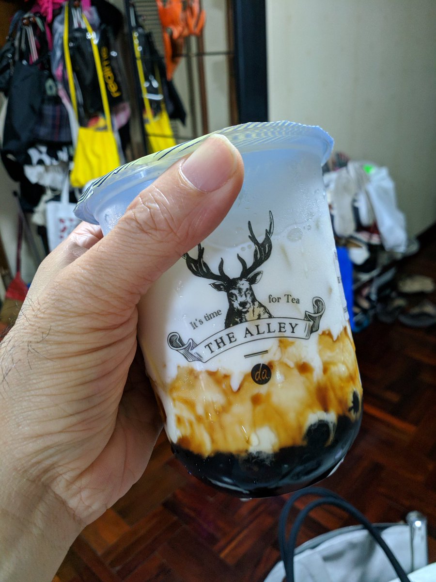 octopatr's tweet photo. ชากวาง 🥤🦌 4 แก้ว 100 เดียว ฮ่าๆ กดสูตรตามได้ที่
Foodpanda x AIS Privilege
https://t.co/4XBPjdTWDb
#AISserenade #AISprivilege #COVID19 #AISxfoodpanda #AISxLINEMAN https://t.co/x6YiXCQkdC