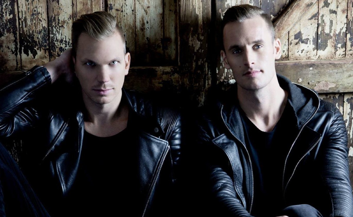 TheMusicEss's tweet image. . @DBSTF ramp up the energy with their third fiery solo release of 2020 – ‘Love On Fire’! 🔥🎧🤩 Listen here:
bit.ly/2R5OynM

#NewRelease #NewSingleAlert #DBSTF #Hardstyle