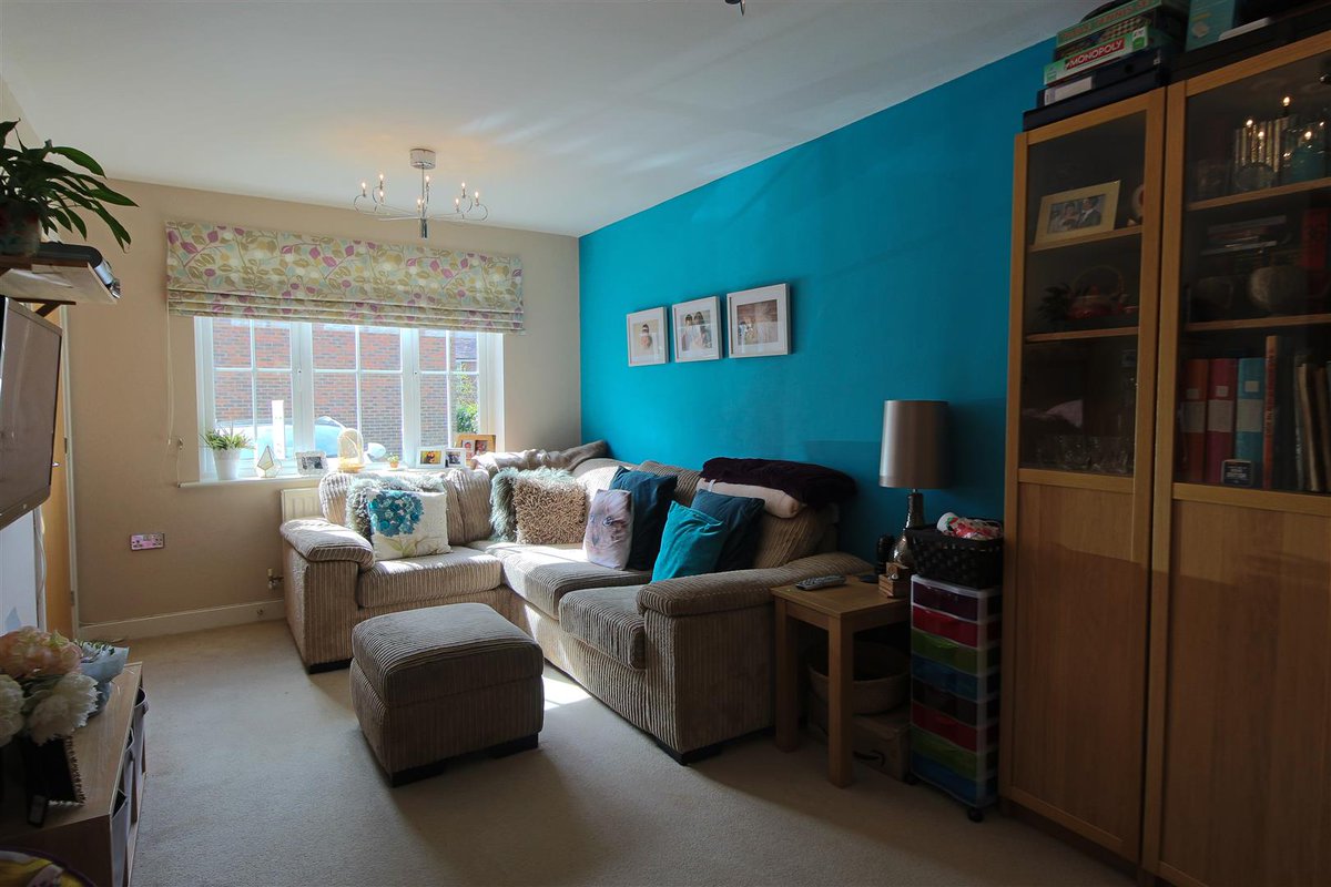 PSPhomes tweet media