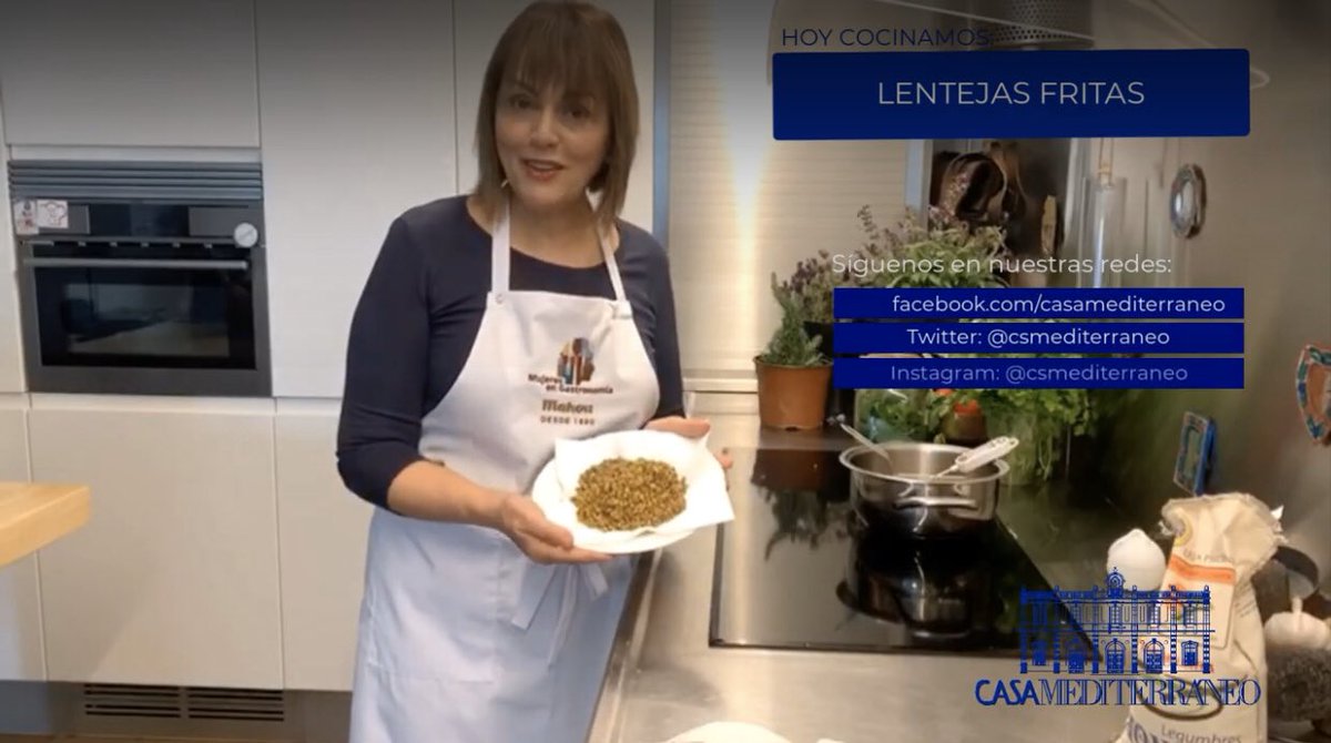 Hoy cocinamos lentejas fritas. Iniciativa de <a href="/csmediterraneo/">Casa Mediterráneo</a> #dietamediterranea #StopCoronaVirus #YoMeQuedoEnCasa 
youtube.com/watch?v=Lahp4h…