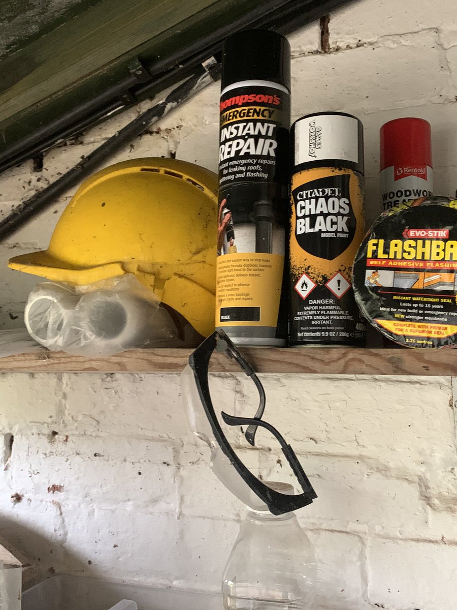 alexhardingexe's tweet photo. Should necessity be the mother of invention? The journey of B&amp;Q goggles to front-line NHS eye protection..... really? https://t.co/YK0hIAlOXv