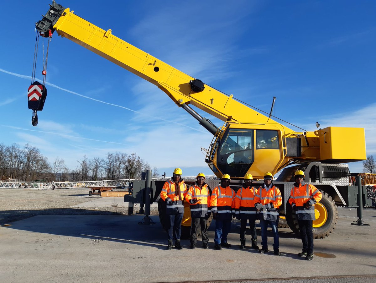 Ghana Ports and Harbors Authority receive Grove training in Italy. @ManitowocCo #cranes
crown.co.za/capital-equipm…