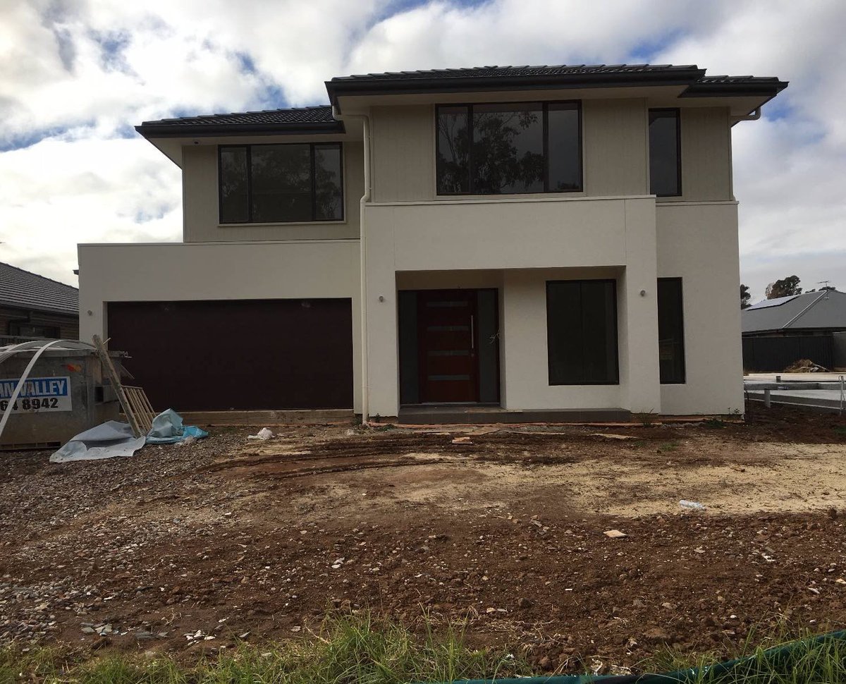 Syn Violine tweet media