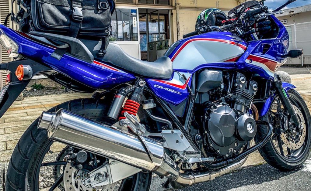 ゴープロさん 長野県 ホンダ乗りと繋がろう春 Cb400 Cb400sb Mcsアクト Cb400sbも乗ってます ほぼノーマル エンジンガードは取り回しゴケをした時に非常に役に立ち 以外略