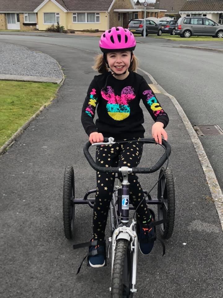 Ffion will be doing here 2 mile challenge today at 13:30 on the Davies Estate in Johnstown, Carmarthen. <a href="/dsw_news/">Disability Sport Wales</a> <a href="/CP_Sport/">Cerebral Palsy Sport</a> go Ffi go.😃