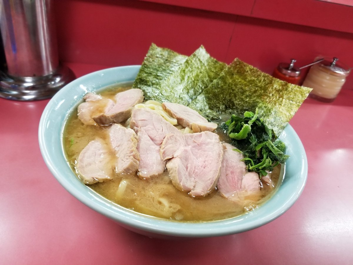 69fuo_mr01's tweet photo. 🍜 https://t.co/gOMiUBDBwg