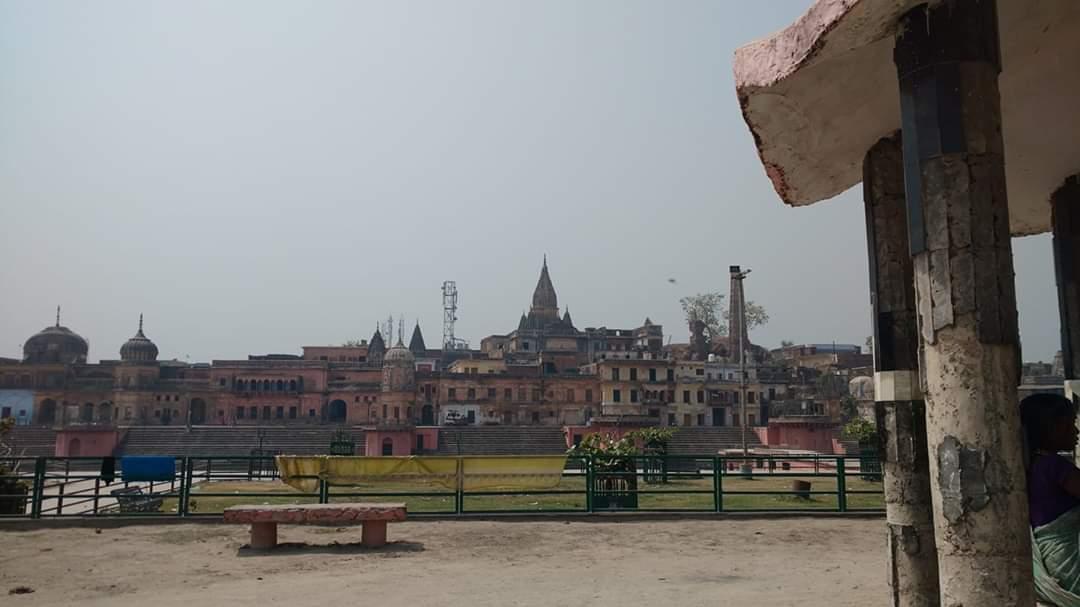 One Feb evening in 2018 my friend Anuradha over a cup of coffee suddenly said "lets visit Ayodhya"!! I pray to Bhagawan but I avoid too many temple visits because of the crowds and a physical condition which doesnt allow me to stand for long hours..I said "dekhenge" but the