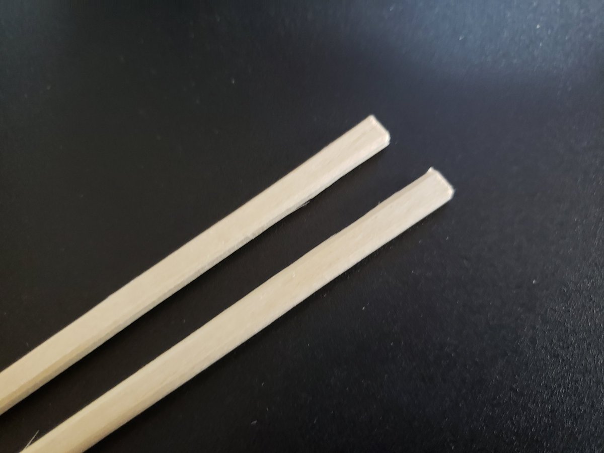 使用済み割り箸（片方）