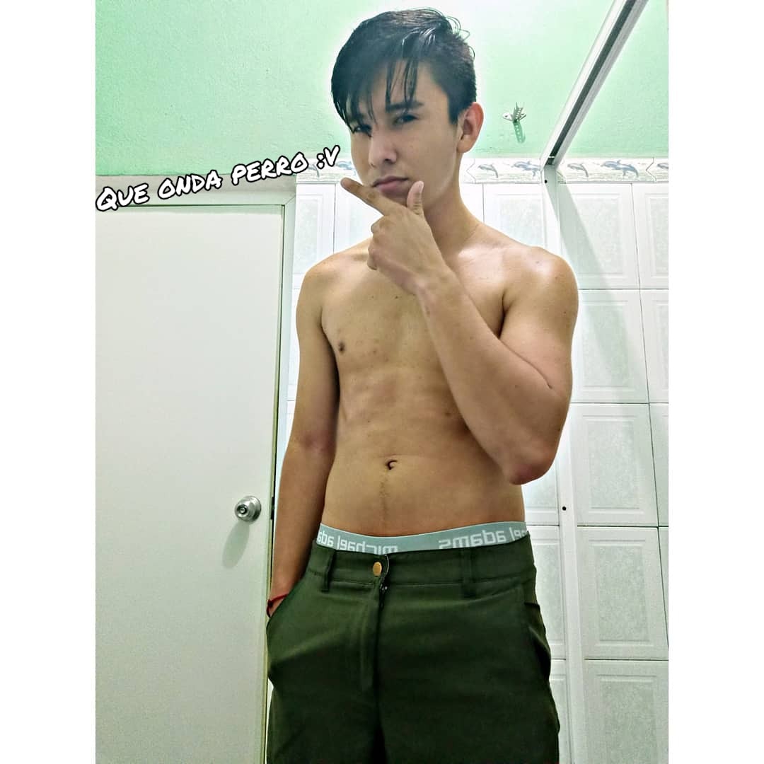 Hugo_Diazz100's tweet photo. #NuevaFotoDePerfil https://t.co/SLrIIWRQBO