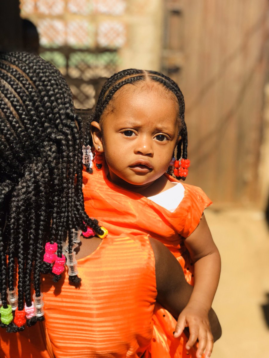 Real__jaeflex's tweet photo. It’s my baby’s 1 year birthday, Drop a wish for her if this crosses you TL

I’m dropping a few of her Cute JPEGs I took her ❤️❤️❤️

We call her Little 🐝 https://t.co/CdzlKoNlik