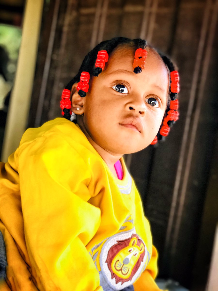Real__jaeflex's tweet photo. It’s my baby’s 1 year birthday, Drop a wish for her if this crosses you TL

I’m dropping a few of her Cute JPEGs I took her ❤️❤️❤️

We call her Little 🐝 https://t.co/CdzlKoNlik