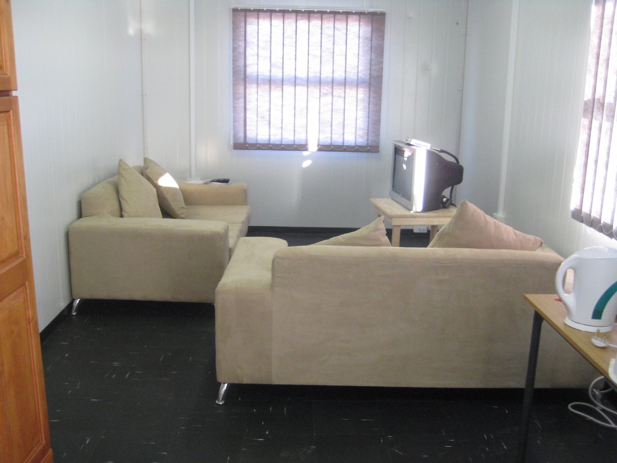 AContainers's tweet photo. Accommodation units can be constructed by using shipping Containers or prefabricated buildings that provide a fast, temporary or permanent living space and have become a great solution to those needing mobile housing units.

sales@absolutecontainers.co.za

T's &amp; C's Apply. https://t.co/PkE6Gqqys1