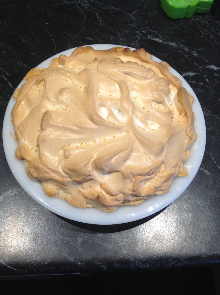 Got some groceries for my lovely 80 yo neighbours today and this is their way of saying thank you! Lemon meringue pie for dessert tonight!