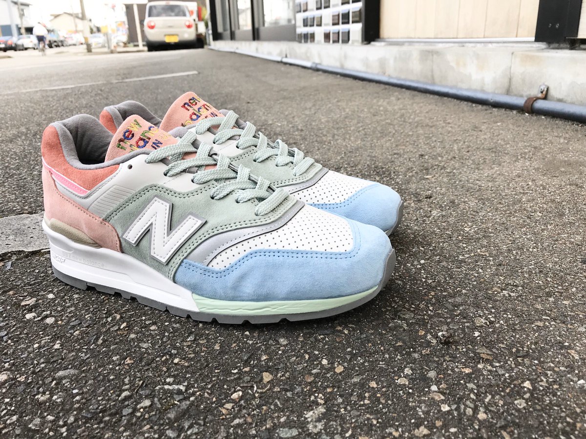 endor_kicks's tweet photo. 1991年に発売されたニューバランスの名機、M997。
今作はニューヨークを代表するブランド「トッド スナイダー」とのコラボモデル。

4/7(火)は臨時休業致します。

今月もよろしくお願い致します。

#m997 #newbalance #tomoya #takaoka
#endor #富山 #高岡市 #エンドア https://t.co/uXzAUOpcAh