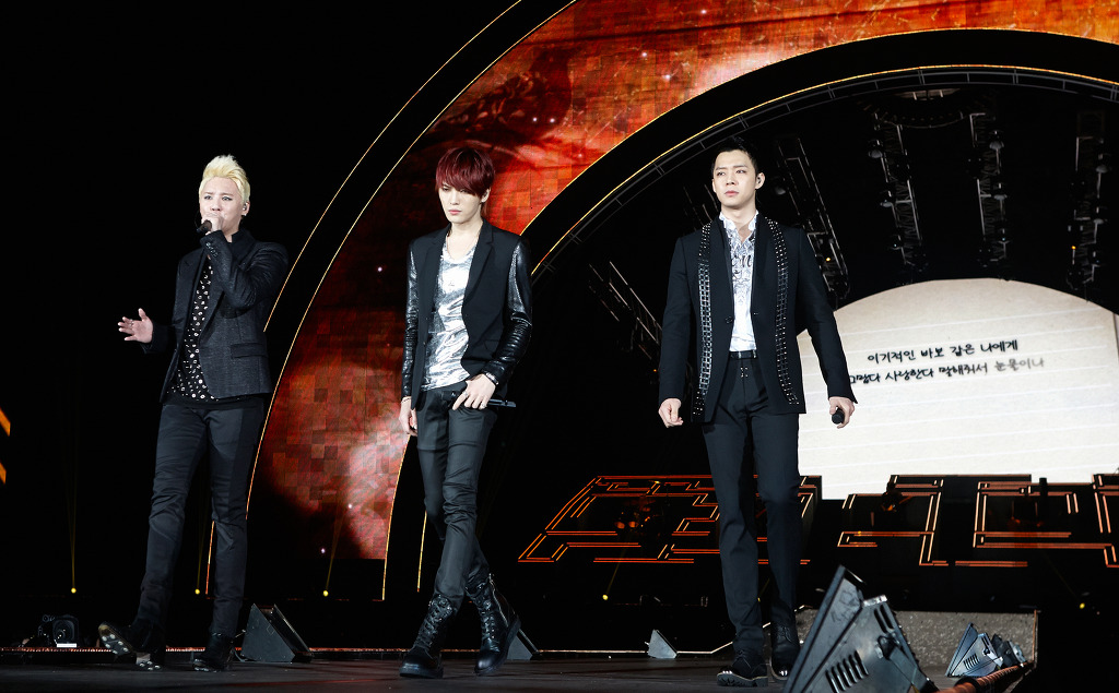aacassiopeia's tweet photo. It's been seven years today that JYJ CONCERT in TOKYO DOME 2013 'The Return of the JYJ' was kicked off on April 2. 

To commemorate its 7th anniversary, we have written a new concert article to tell you everything about it! – https://t.co/77wUtsMYhq https://t.co/MXwgXQbE2p