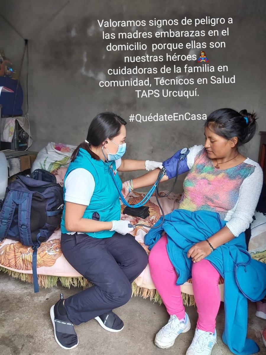 ComunidadTaps's tweet photo. Los🦸‍♂️ superhéroes sin super poderes somos parte de la comunidad, #Técnicos en #Salud TAPS Imbabura valoran signos de alarma a madres embarazadas en el domicilio. 💛 las cuidadoras del hogar y la familia son importantes🤗🤗 cuidalas.

#QuedatéEnCasa
#CeroMuertesMaternas
#CntapsEc https://t.co/h1tCnyu66O