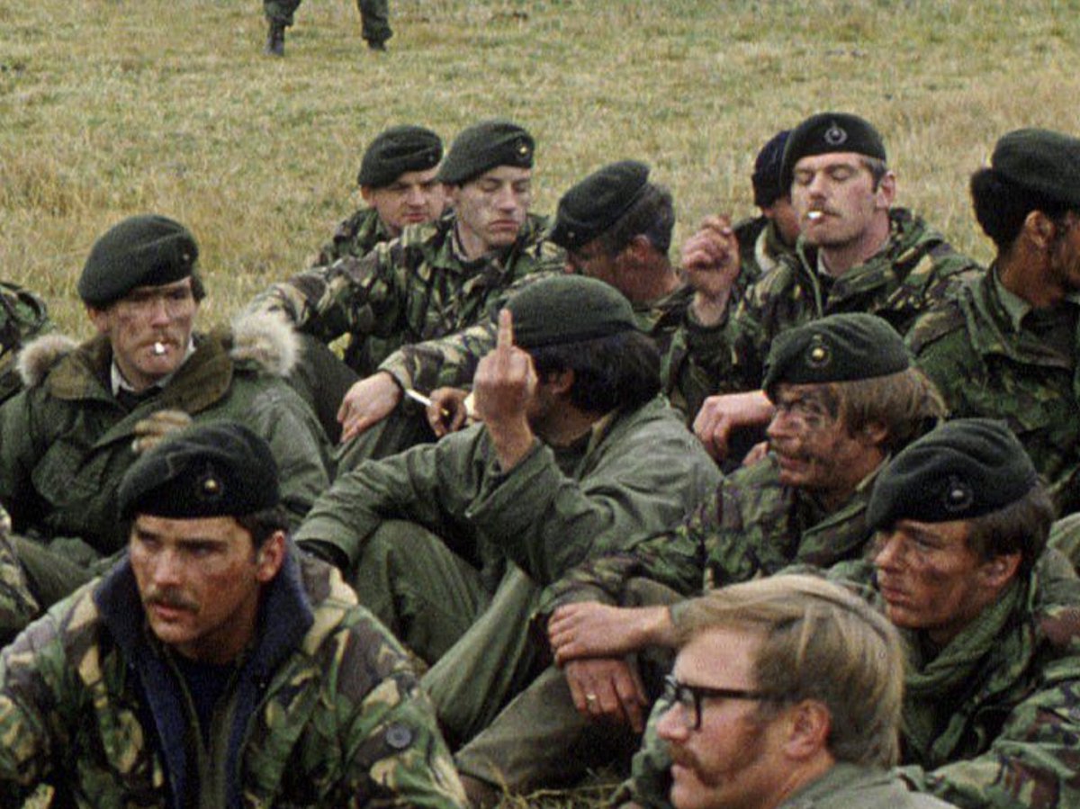 RM Historical Society a Twitteren: "#OnThisDayRM in 1982 the Argentine invasion of the Falkland Islands began. The British Royal Marines NP 8901 surrendered on the orders of the Governor General, Sir Rex