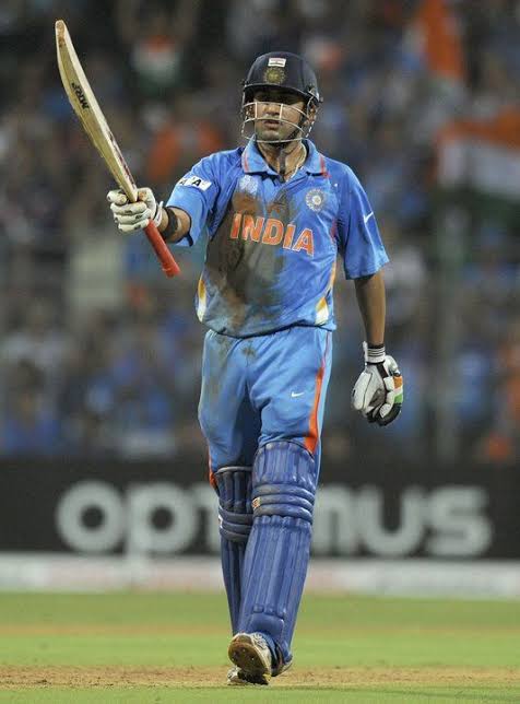 The PartnershipDhoni cuts the ball to cover, Gambhir nudges the ball the backward point. Dhoni drives, Gambhir drives. Dhoni pulls, Gambhir pulls. There wasn't a shot in the cricket book that was not exploited by the two players who deserved a hundred each. 11/n