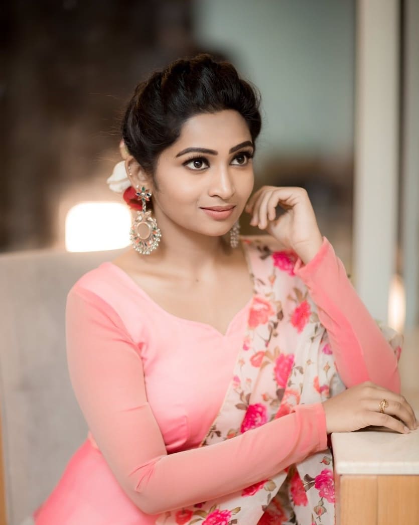 Indiasselected's tweet photo. #GoodMorning

Check Out More⤵️
https://t.co/zR1DpEVWTQ

@Shivani11854167
@Anaida52791721
@Komal__bhatiya
@priya_j6
@Jungle_Jalebi 
@Manni57268612
@kitkat_soniya
@SuperSunnyTwitz
@SissyYogi 
@lipakshi_kapoor
@beauty19smale
@Dayan_Kv
@bandit_Queen 
@thristy_crow
@iamswatirajak https://t.co/I7atkP43SR