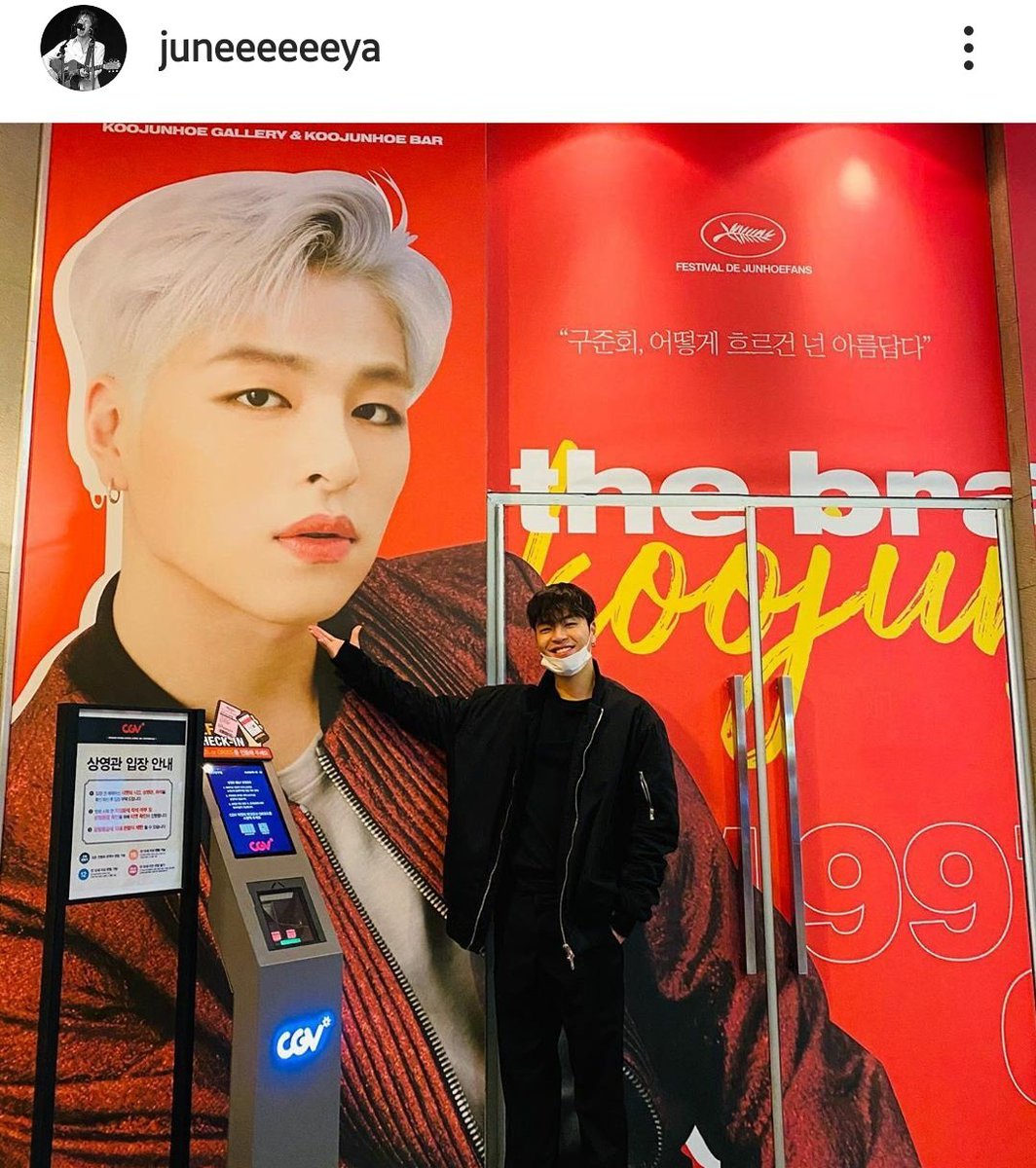 That very happy and proud look on his face 🥺
He flexin' his handsome photo and the beautiful bday ad 💙

#BrightSmileJunhoeDay